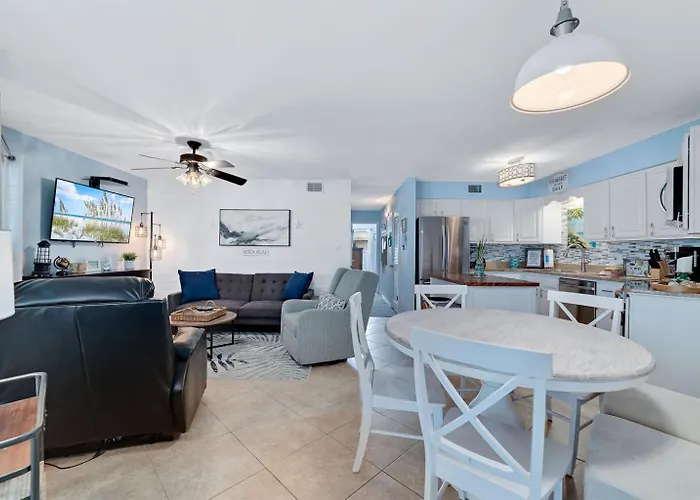 Sandpiper 12a-beach Blessings-beachside Condo-low Density-seasonally Heated Pool Apartment *